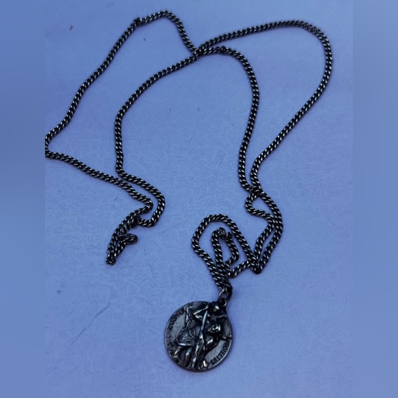 Sterling Silver Patron Saint Medal Necklace Protection Catholic Jewelry - Picture 9 of 9